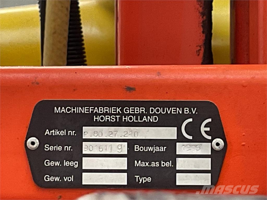 Douven 4000l Getrokken spuitmachines