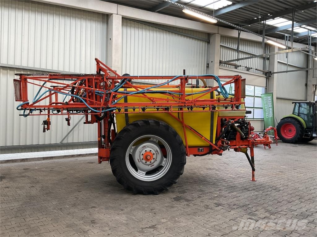 Douven 4000l Getrokken spuitmachines