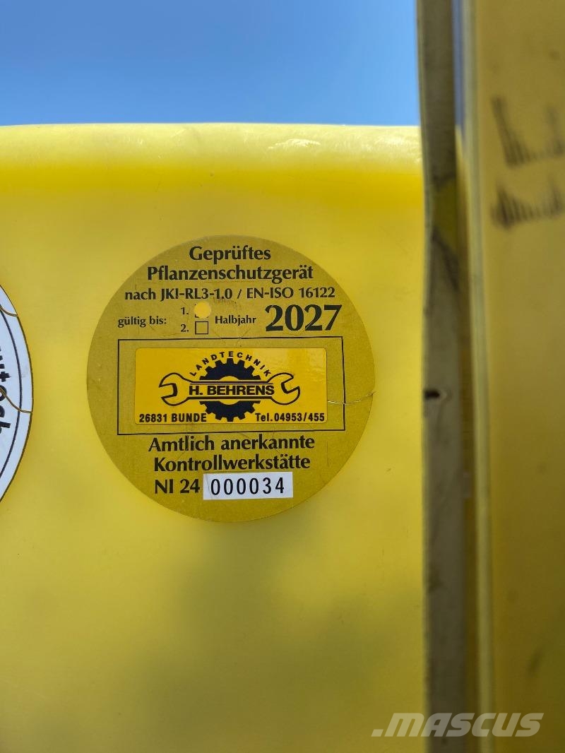 Douven 4000l Vlečne škropilnice
