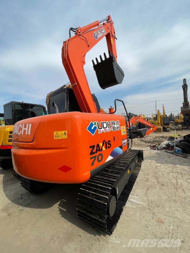 Hitachi Zaxis 70 Εκσκαφείς με ερπύστριες