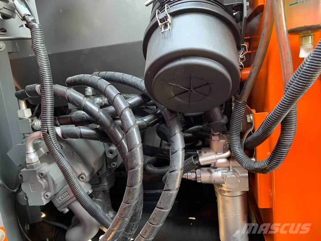 Hitachi Zaxis 70 Εκσκαφείς με ερπύστριες