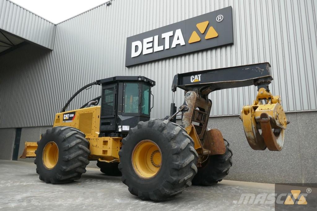 CAT 535D Skidery