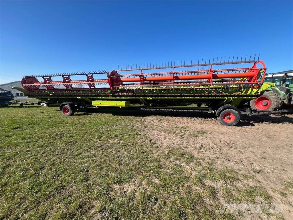 CLAAS Convio 13,80 m Ceifeiras debulhadoras