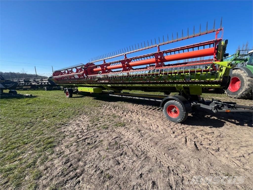 CLAAS Convio 13,80 m Ceifeiras debulhadoras