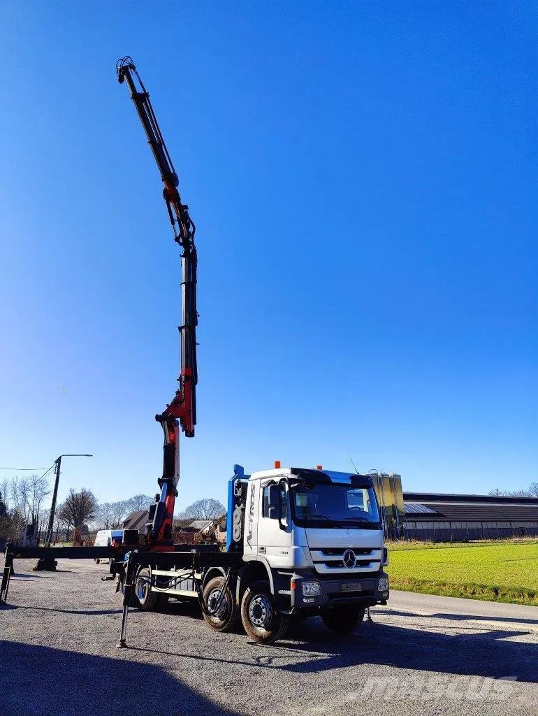 Mercedes-Benz Actros 4151 V8 8x4 Dakdekkerskraan / montagekran P Univerzálne terénne žeriavy