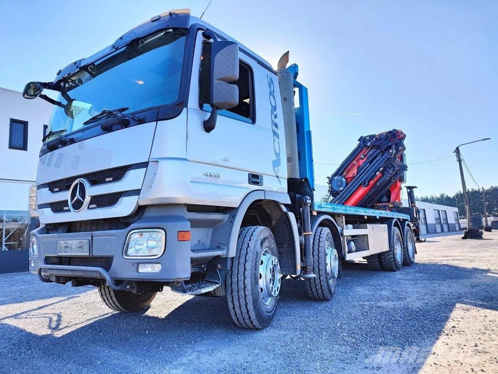Mercedes-Benz Actros 4151 V8 8x4 Dakdekkerskraan / montagekran P Univerzálne terénne žeriavy