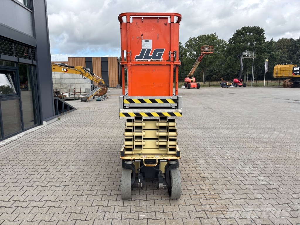 JLG 2630 ES 剪叉式升降机