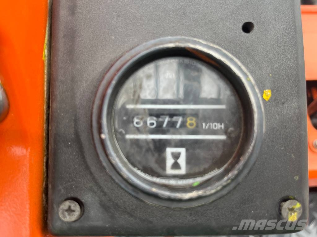 Nissan WGF03-A35U V-2322 IO Diesel gaffeltrucks