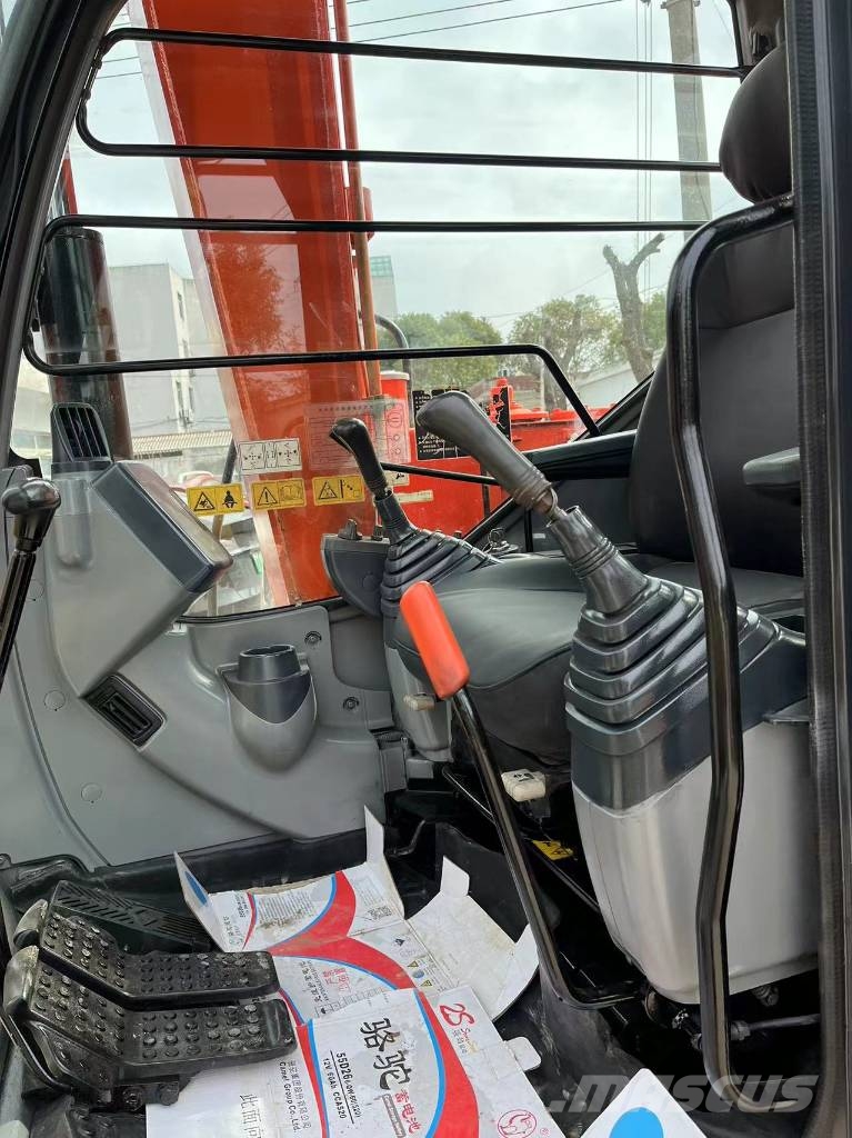 Hitachi ZX 70 Escavatori medi 7t - 12t