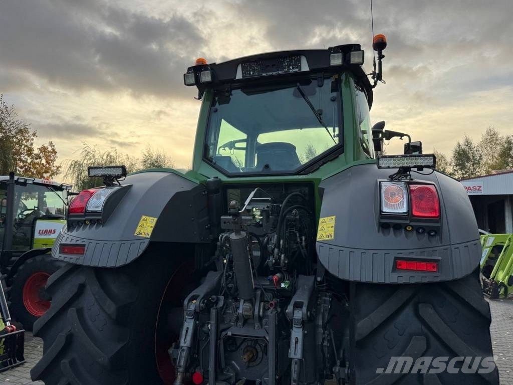 Fendt 828 VARIO PROFI+ PLUS Nature Green / WOM / GPS / الجرارات