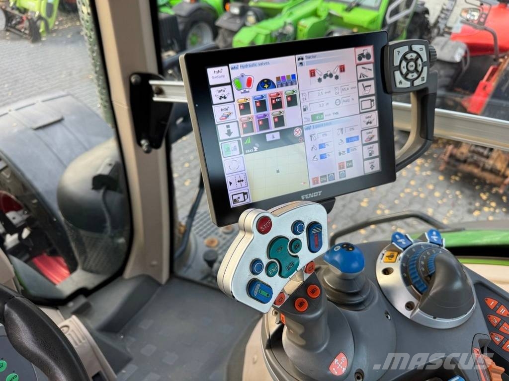 Fendt 828 VARIO PROFI+ PLUS Nature Green / WOM / GPS / الجرارات