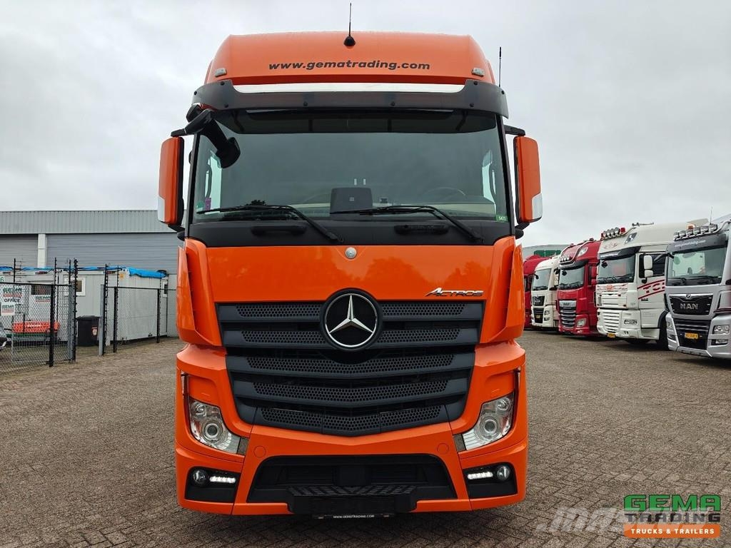 Mercedes-Benz Actros 6x2/4 BigSpace Euro6C Palfinger PK12.501 Re Autoveokid