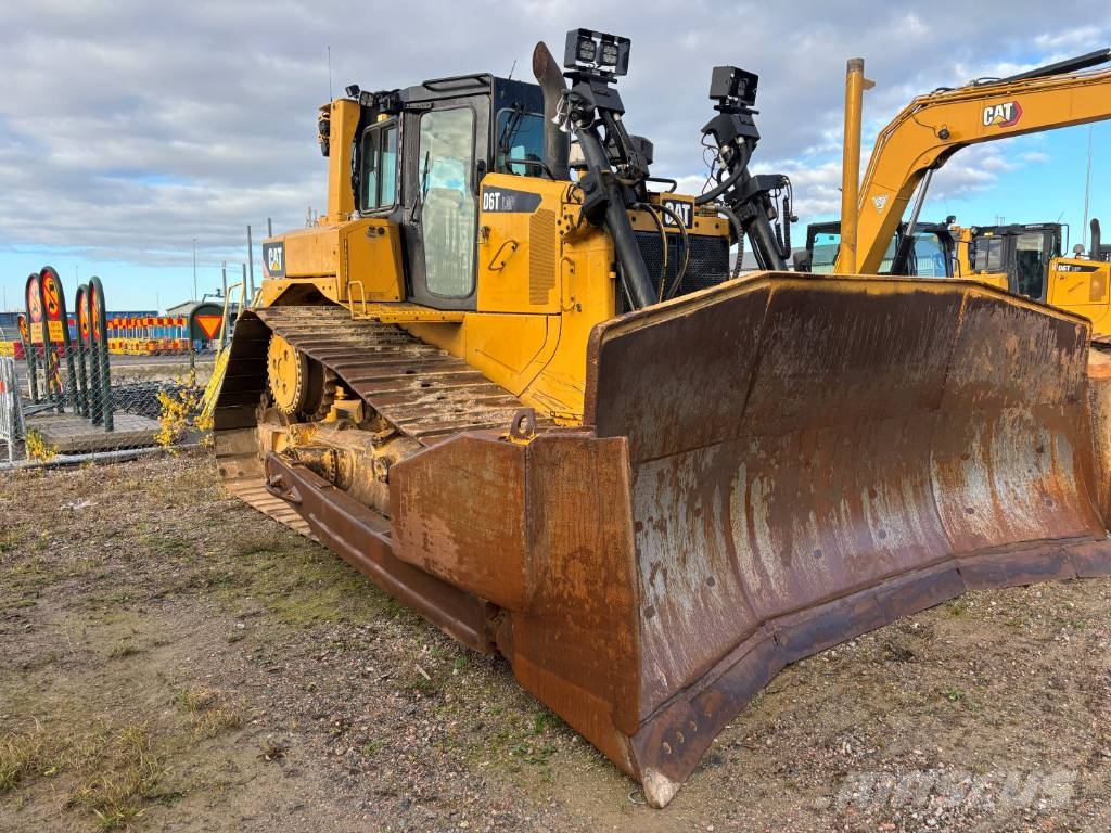 CAT D 6 T LGP Kāpurķēžu buldozeri