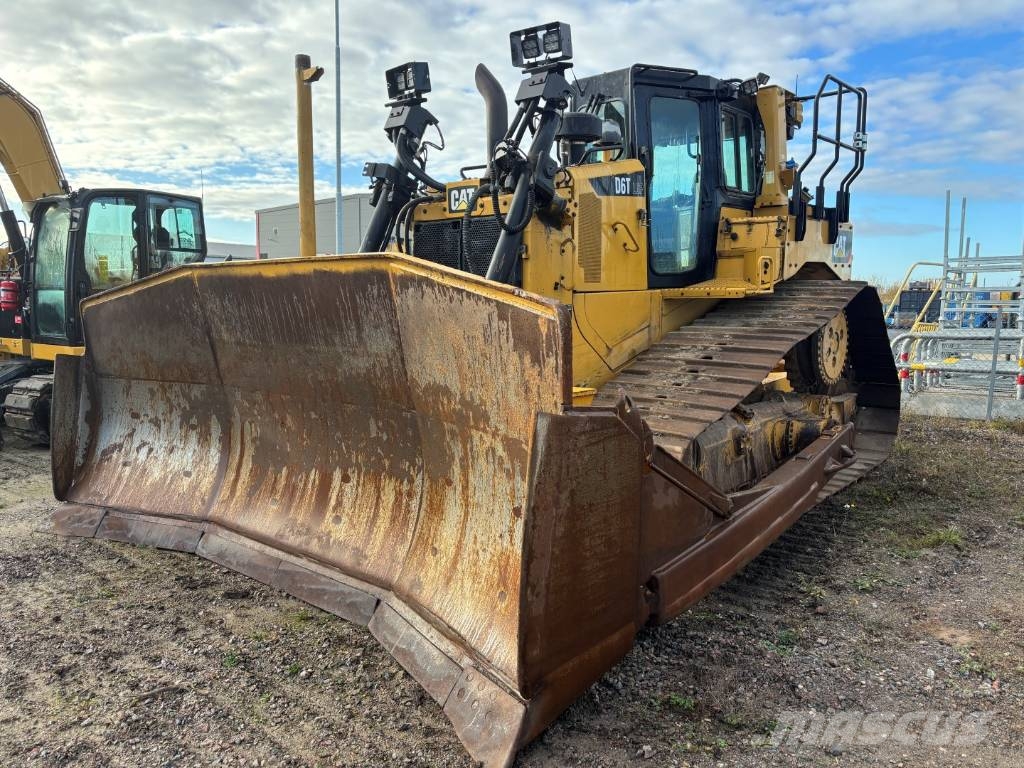 CAT D 6 T LGP Kāpurķēžu buldozeri