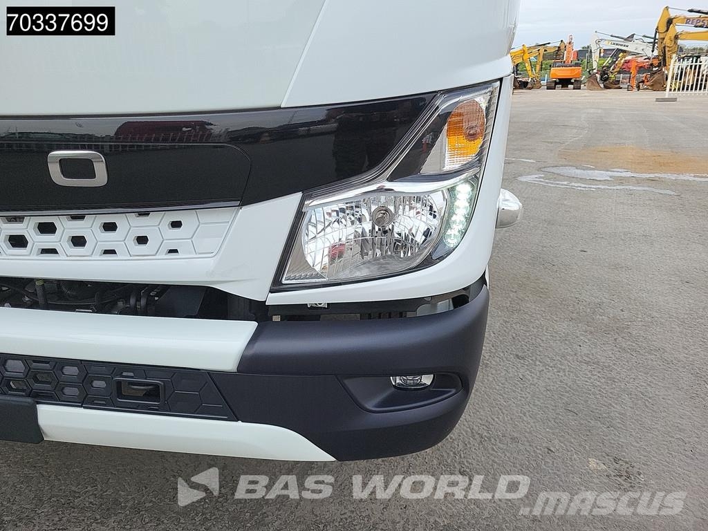 Mitsubishi Canter 7C15 4X2 Full Steel Automatic AC Euro 6 Platte bakwagens