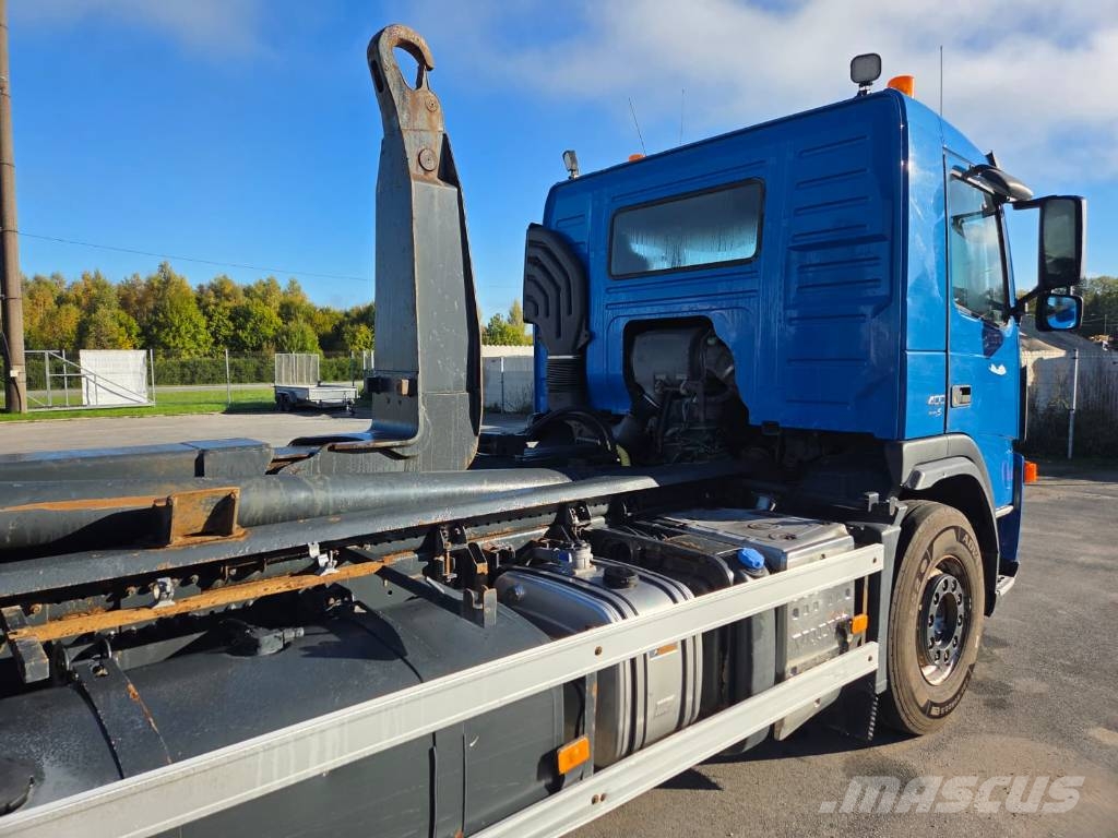 Volvo FM 400 6X2*4 Camion ampliroll