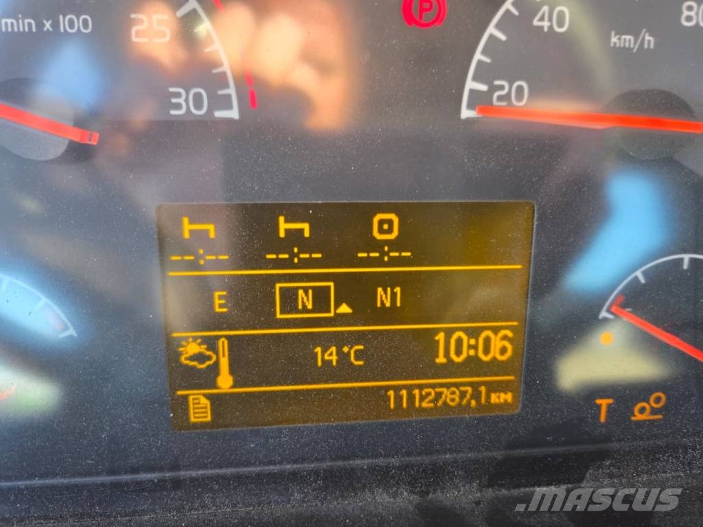 Volvo FM 400 6X2*4 Camion ampliroll