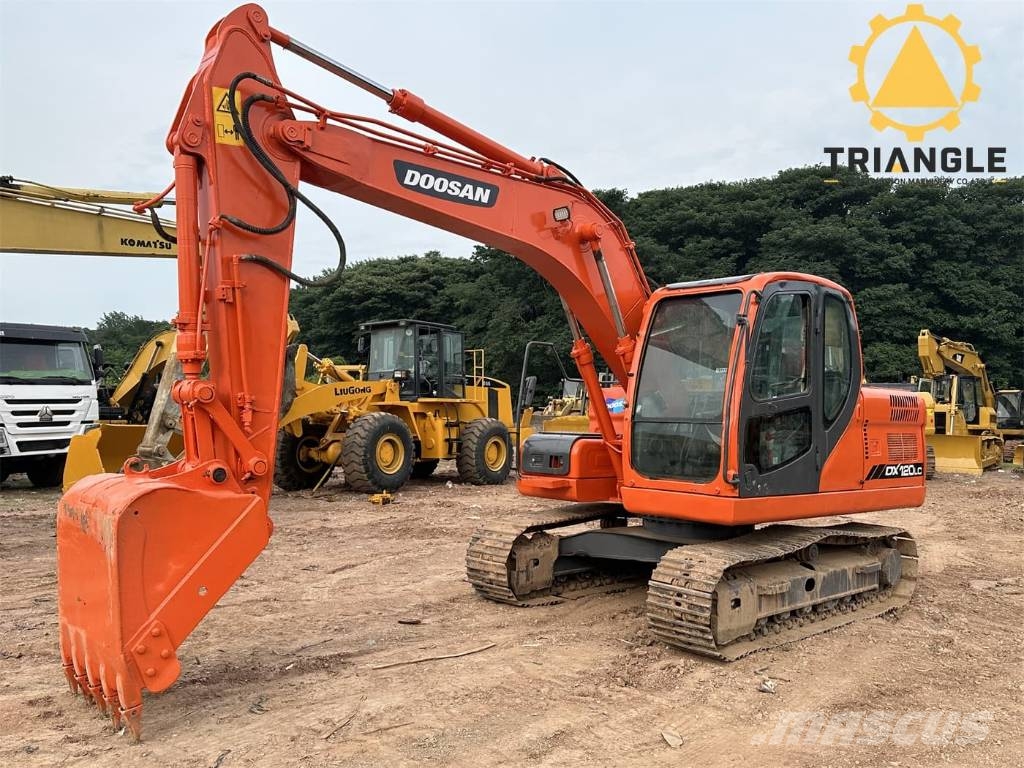 Doosan DX 120 Bagri goseničarji