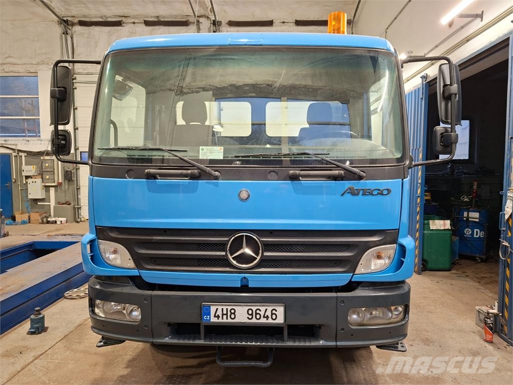 Mercedes-Benz 1018 AK 4X4 + CTS 06-33-S-C-CTS Chassis Caminhões Cabine