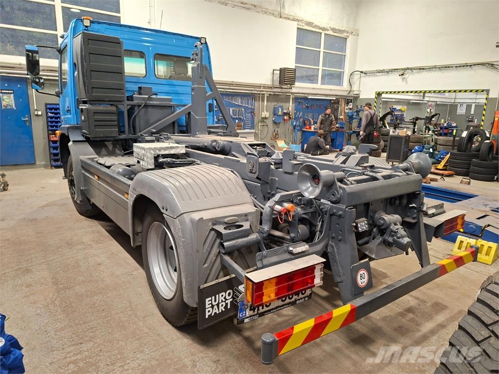 Mercedes-Benz 1018 AK 4X4 + CTS 06-33-S-C-CTS Chassis Caminhões Cabine