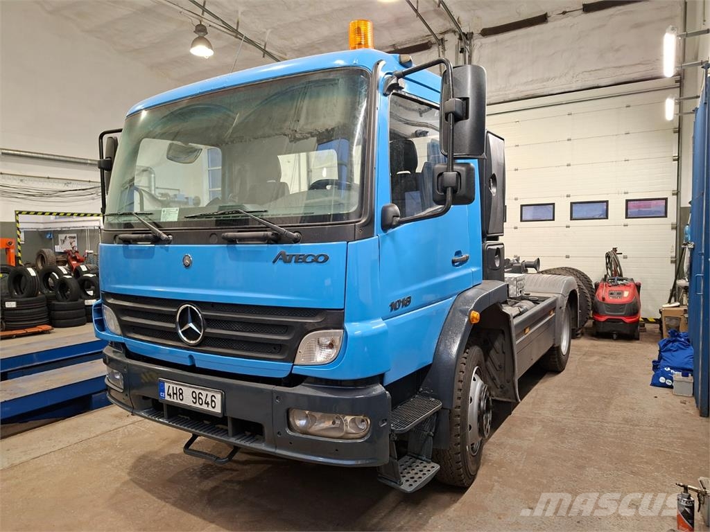 Mercedes-Benz 1018 AK 4X4 + CTS 06-33-S-C-CTS Chassis Caminhões Cabine