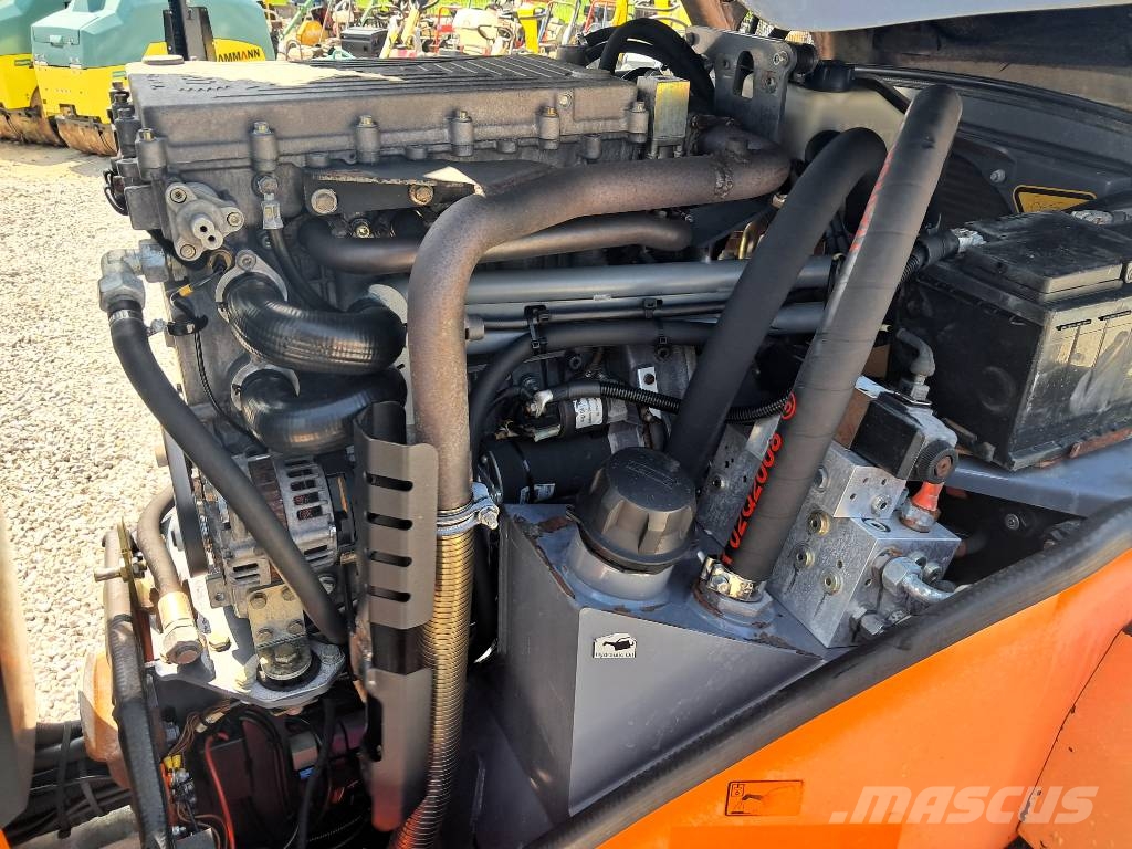 Hamm HD 14 VT BOMAG BW DYNAPAC Porinių būgnų volai
