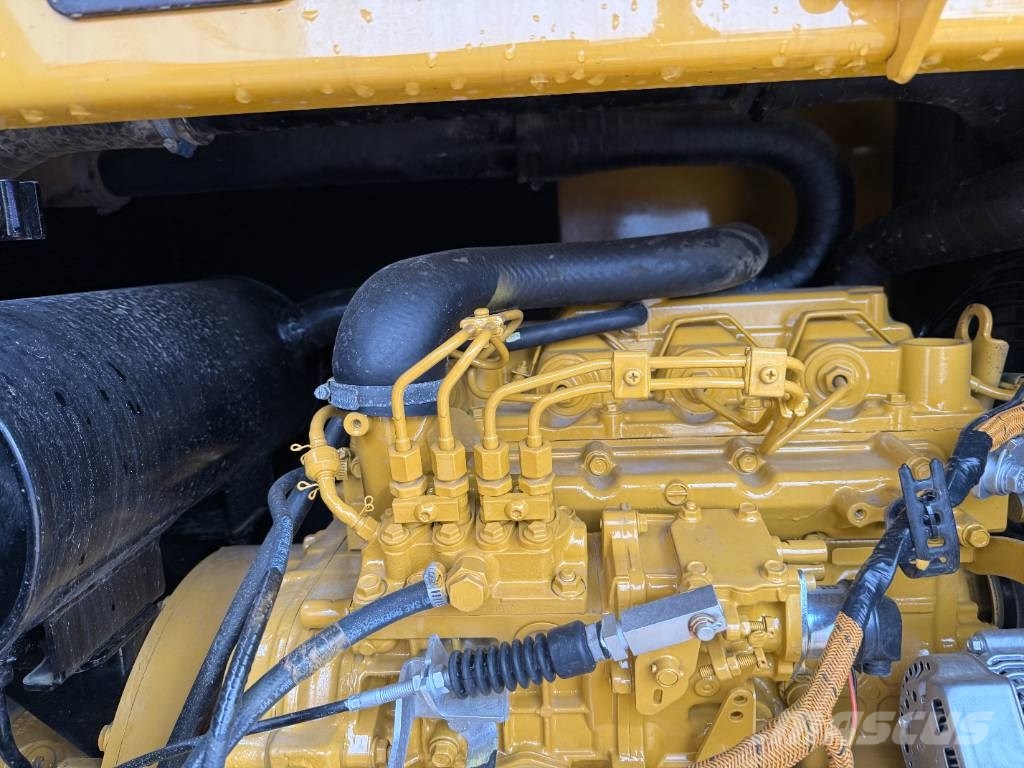 CAT 308 E 2 Kāpurķēžu ekskavatori
