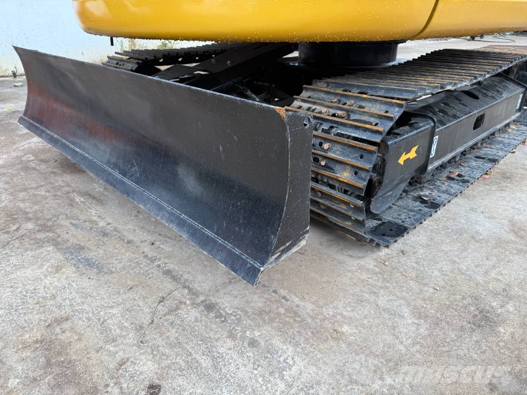 CAT 308 E 2 Kāpurķēžu ekskavatori