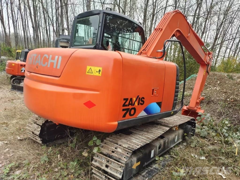 ちぃ Hitachi ZX 70, 2021, China - Used mini excavators 7t - 12t