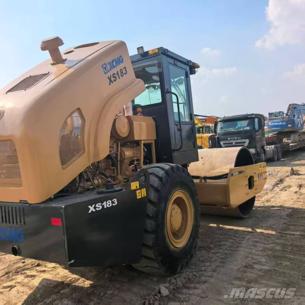 XCMG XS 183 J Vieno būgno volai
