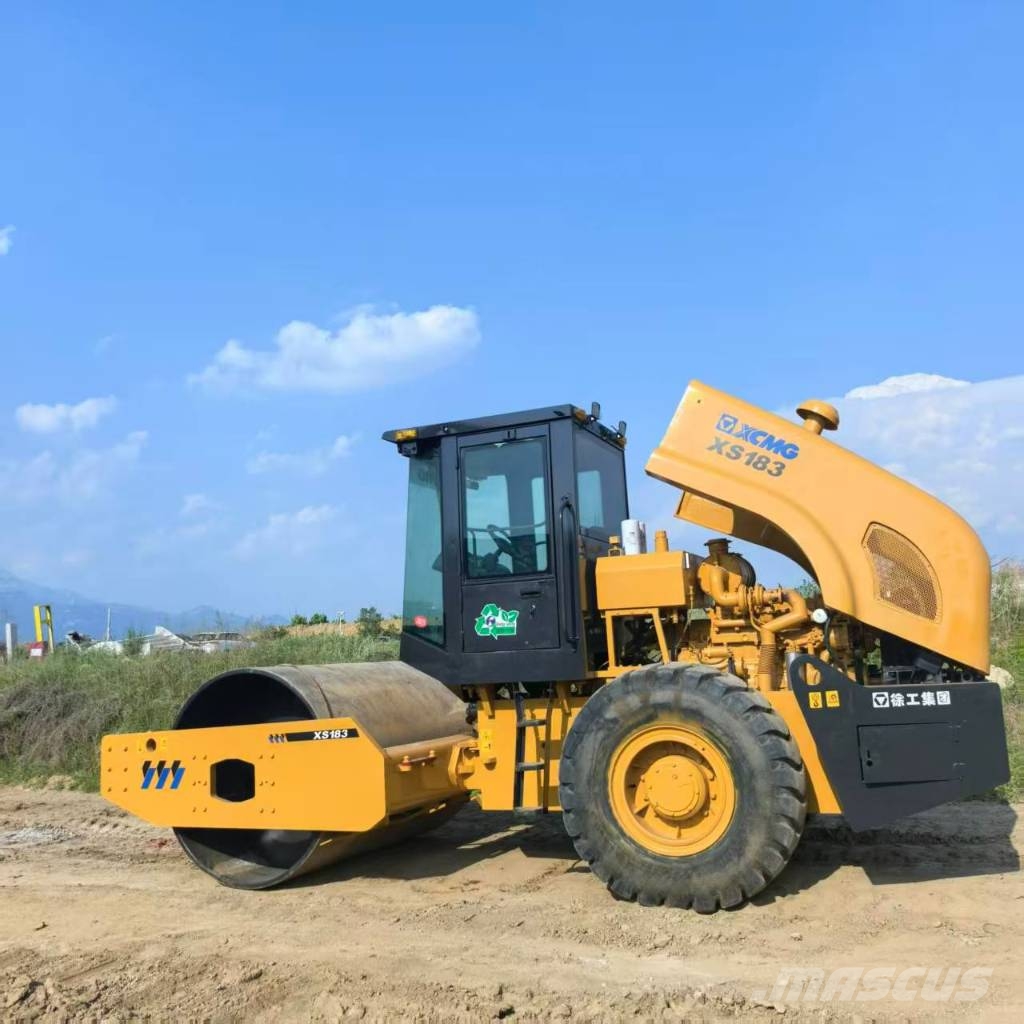 XCMG XS 183 J Vieno būgno volai