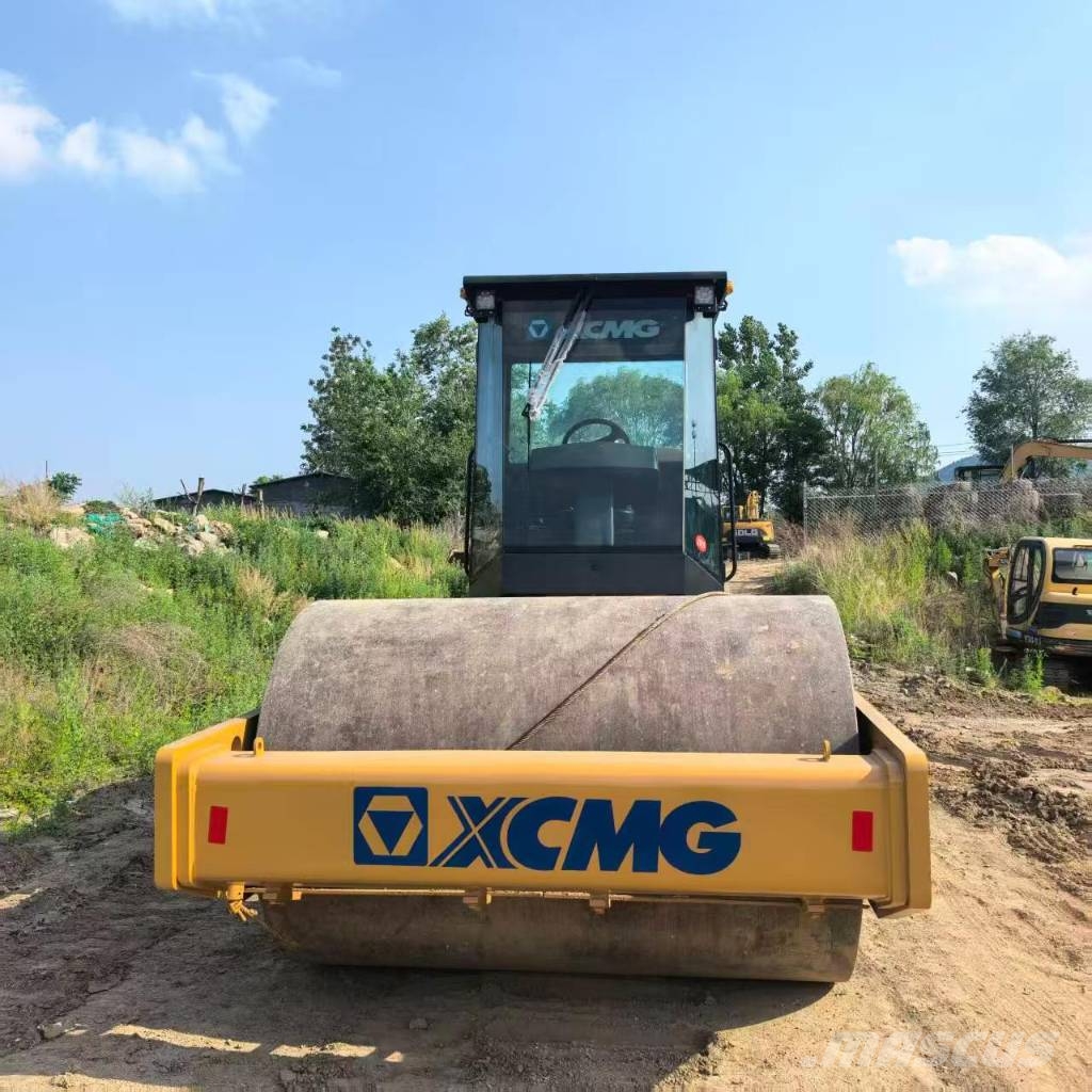 XCMG XS 183 J Vieno būgno volai