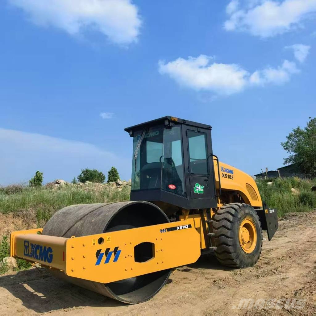 XCMG XS 183 J Vieno būgno volai