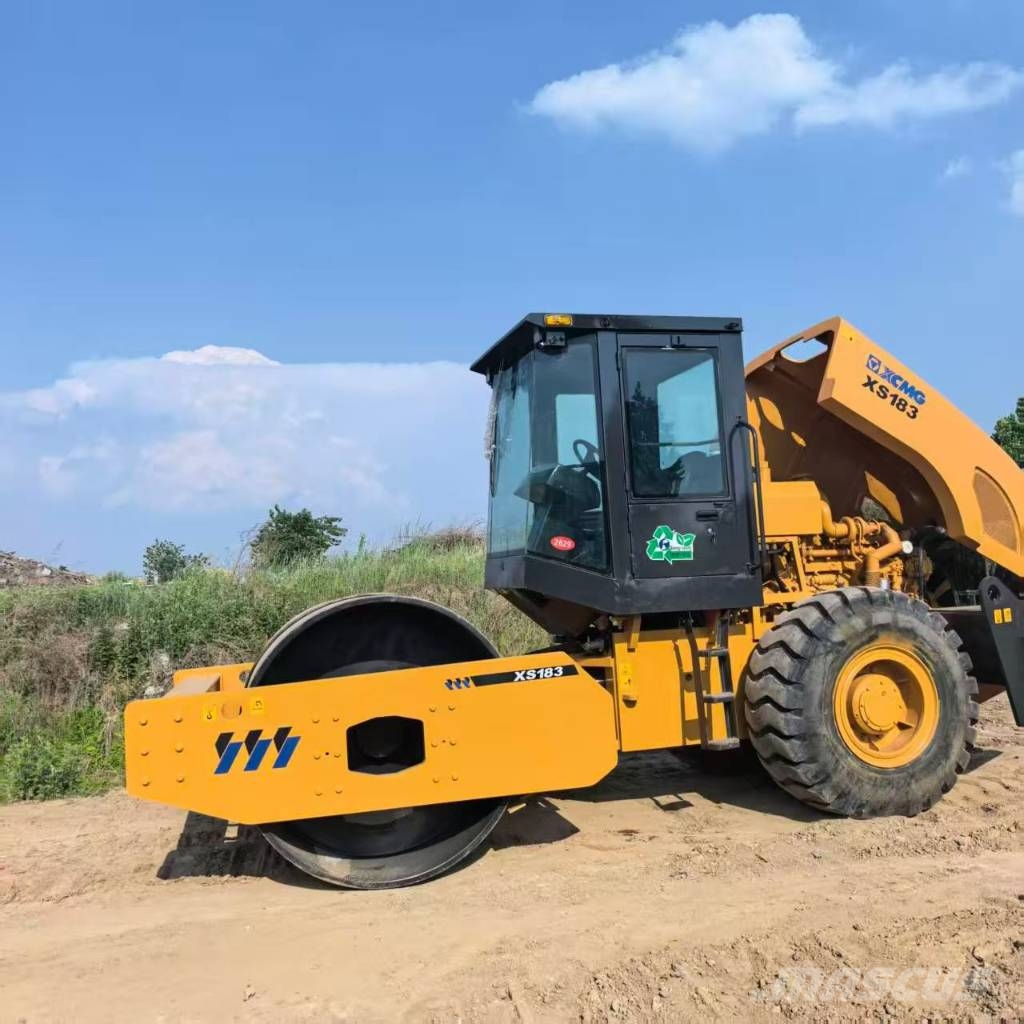XCMG XS 183 J Vieno būgno volai