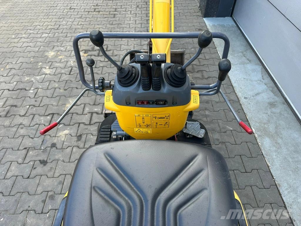 Komatsu PC09-1 Mini rýpadlá < 7t