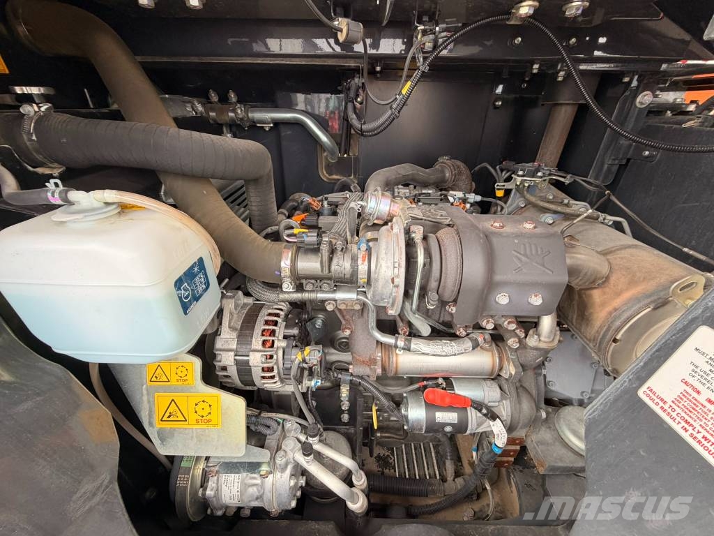 Hitachi ZX 95 US-7 uutta vastaava Közepes (midi) kotrók 7 t - 12 t