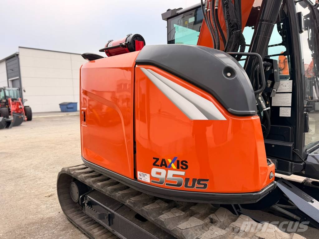 Hitachi ZX 95 US-7 uutta vastaava Közepes (midi) kotrók 7 t - 12 t