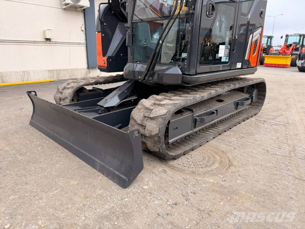 Hitachi ZX 95 US-7 uutta vastaava Közepes (midi) kotrók 7 t - 12 t
