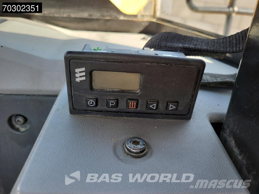 CAT 972 K لوادر بعجل