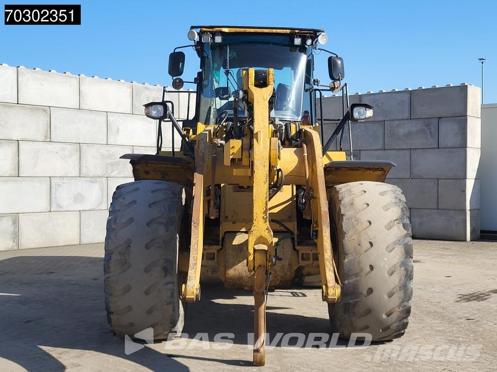 CAT 972 K لوادر بعجل