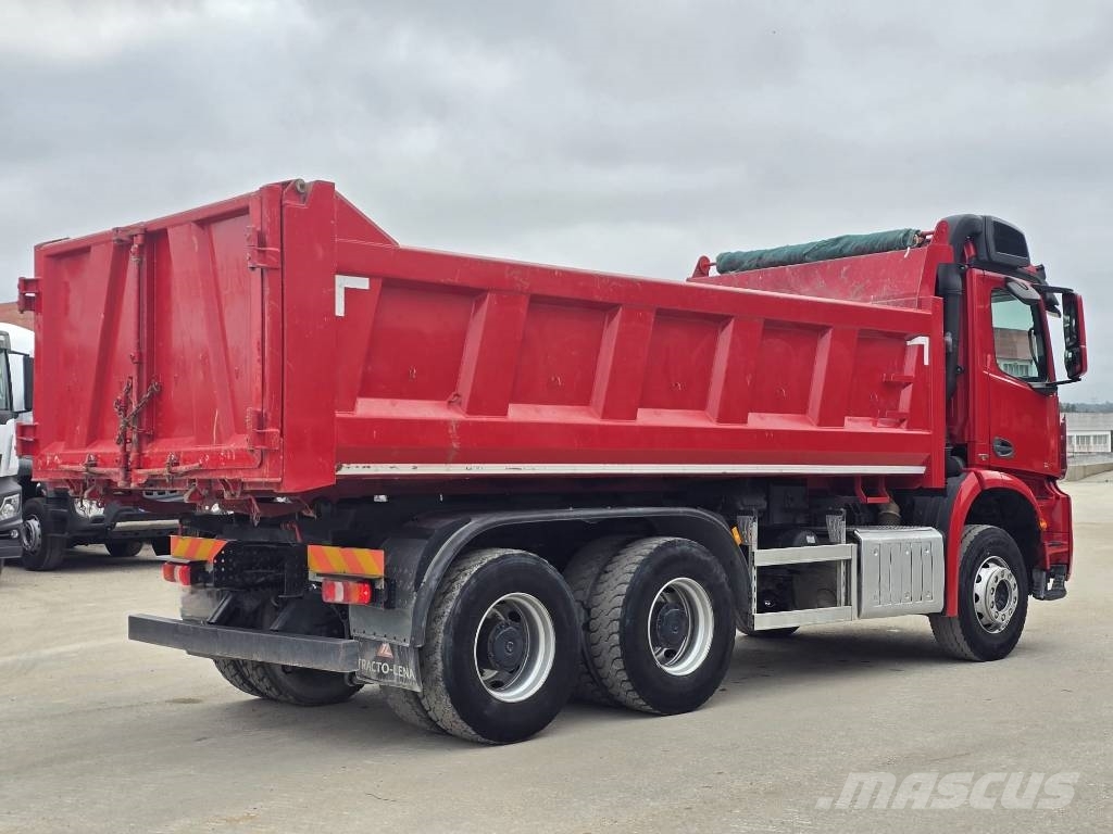 Mercedes-Benz Arocs 3342 Tippbil