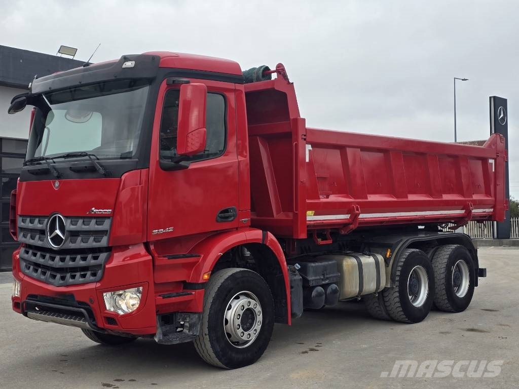 Mercedes-Benz Arocs 3342 Tippbil