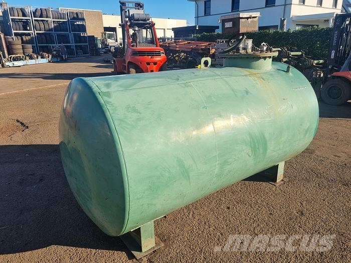 Thyssen UNFORMTECHNIK STEEL DOUBLE SIDE TANK / 6616-D Degalų ir priedų talpyklos