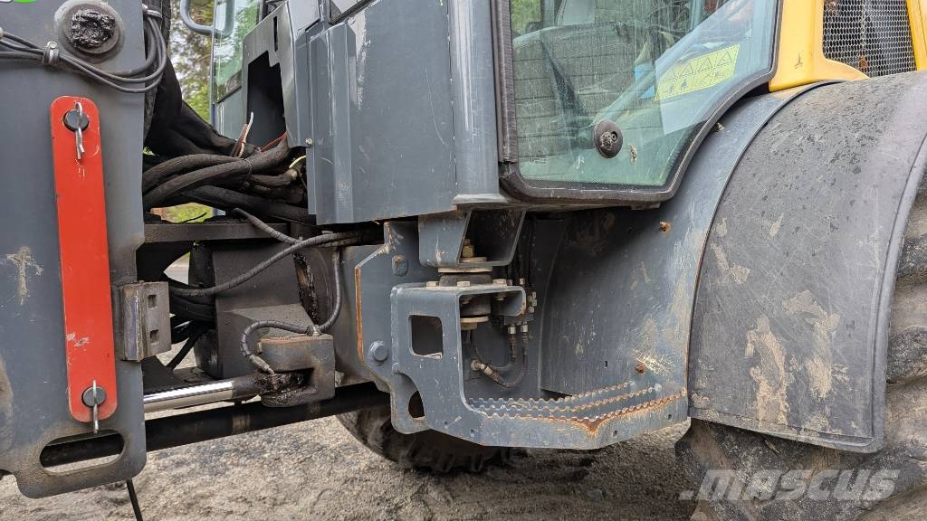 Gehl 750 Wheel loaders