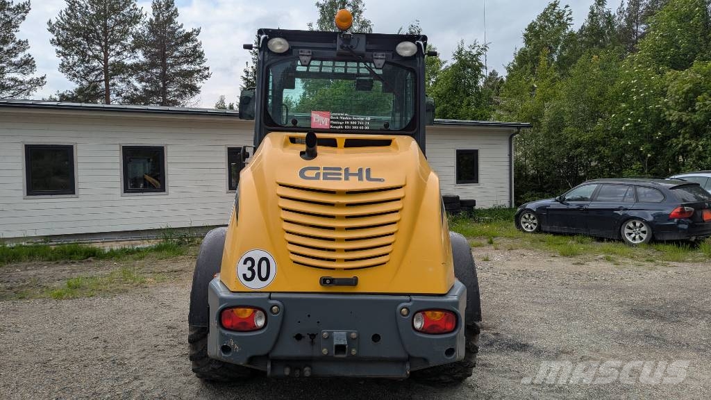 Gehl 750 Wheel loaders