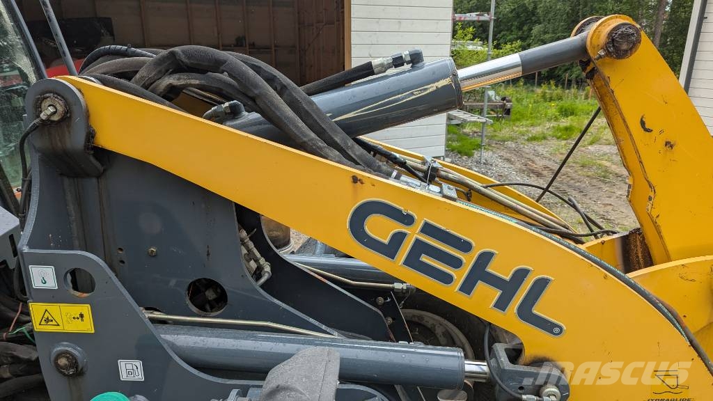 Gehl 750 Wheel loaders