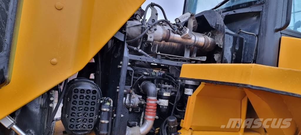 JCB 427 Agri Cargadoras sobre ruedas