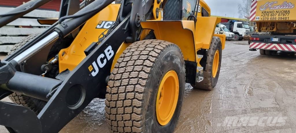 JCB 427 Agri Cargadoras sobre ruedas