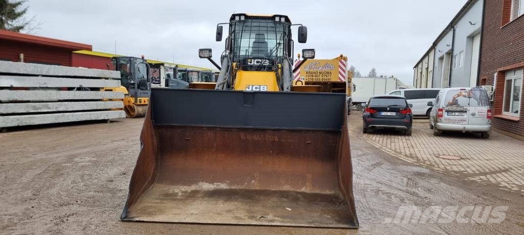 JCB 427 Agri Cargadoras sobre ruedas