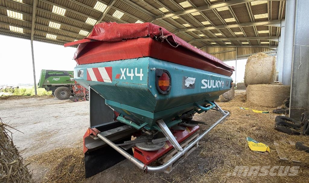 Sulky X44 Pulvérisateur d'engrais liquide